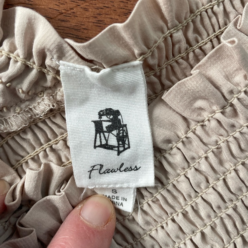 Cream Ruffled Off-Shoulder Blouse - Picture 2 of 3